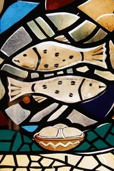 Vidro manchado : os símbolos cristãos : os peixes, simbolizando os primeiros cristãos, Togoville, Togo