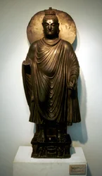 Estátua do Buda, de Garvara, Índia, século II