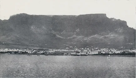 Montanha da Mesa e Cidade do Cabo, 1924