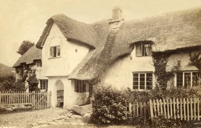 Cabana, Lustleigh, Devon.