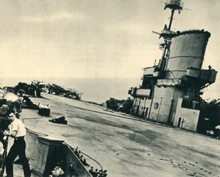 Finalmente, a Arca é atingida, 1941, 1942.