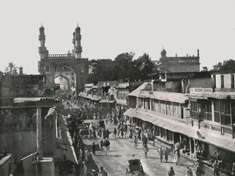 O Char Minar, Hyderabad, Índia, 1895.
