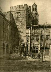 O Claustro, 1910, 1911.