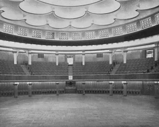 A cúpula: olhando da plataforma, 1939