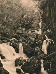 As Cataratas de Lodore, 1902
