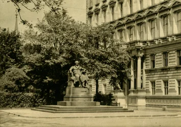 O monumento de Goethe, Viena, Áustria, c1935.