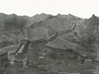 A Grande Muralha, Pekin, China, 1895.