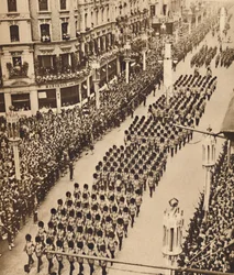 Os guardas em Oxford Street, 12 de maio de 1937
