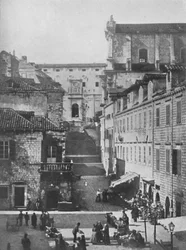 A Igreja dos Jesuítas e o Hospital Militar, Ragusa, 1913