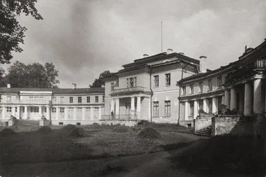 A mansão Maryino, início dos anos 1920