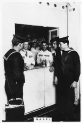 Marinha, Exército e Instituto da Força Aérea NAAFI, 1937