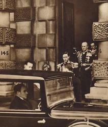 O Novo Reinado Alvorece, 1936 1937