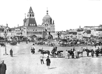 A fonte de Nikolayevsky na Praça Lubianka, Moscou, Rússia, 1895.