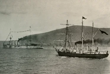 The Nimrod Passing HMS Powerful, ... em Lyttelton Harbor, em 1 de janeiro de 1908, 1909.