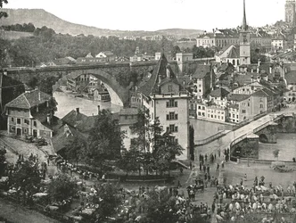 O mercado de Nydeggbrücke e gado, Berna, Suíça, 1895.