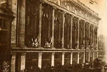 A Abertura de Selfridges, 1909, 1933.