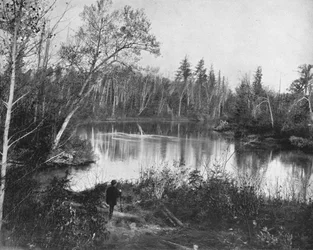O rio Peshtigo, Wisconsin, EUA, c1900.