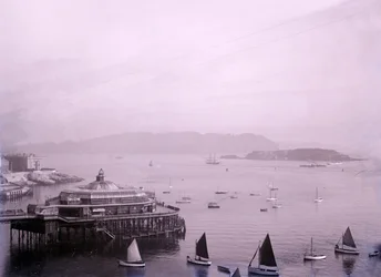 O Promenade Pier em Plymouth em Devon, final do século XIX-início do século XX.