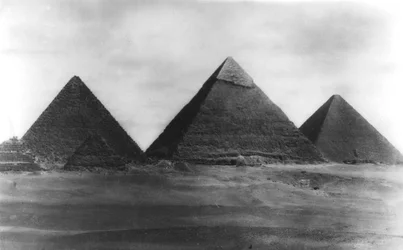 As pirâmides de Gizé, Egito, 1949