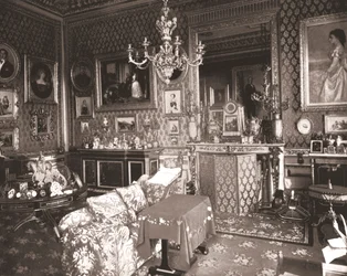 A sala de estar do Queens, Castelo de Windsor, Berkshire, 1894.
