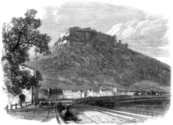 A fortaleza saxônica de Konigstein, no rio Elba, perto de Dresden, Alemanha, 1866