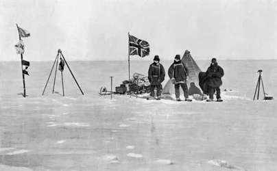 O acampamento Shackleton, Antártica, dia de Natal de 1908