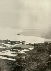 O navio de Pram Point, pouco antes de partir para o norte, c1908, 1909