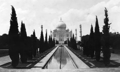 O Taj Mahal, Agra, Índia, 1916-1917