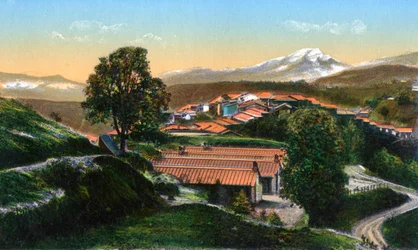 O quartel com montanhas cobertas de neve distantes, Chakrata, Índia, início do século XX