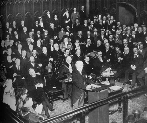 O lançamento do empréstimo de guerra, 1915