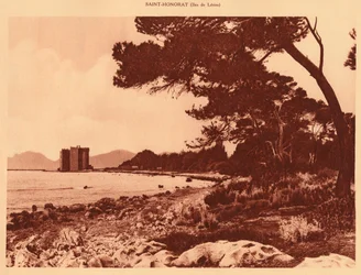 O antigo mosteiro, Saint-Honorat, 1930.