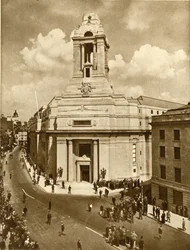 A inauguração do Memorial Maçónico da Paz, Great Queen Street, Londres, 19 de julho de 1933, 1935