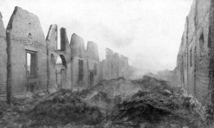 As ruínas de Albert, Somme, França, 23 de setembro de 1914