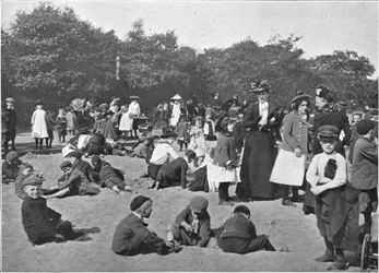 A caixa de areia, Victoria Park, Londres, c1900 1901