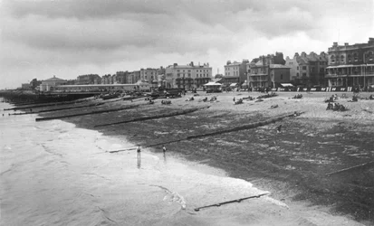 A beira-mar oeste, Worthing, Sussex Ocidental, c1900s-c1920s