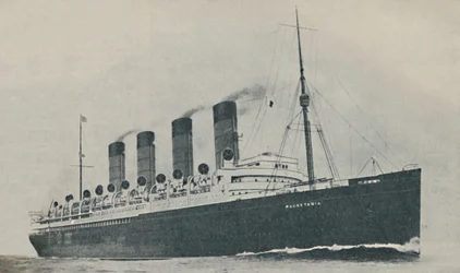 Triunfante durante vinte anos. O Mauretania, construído em 1907, c. 1927, 1936