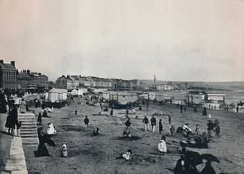 Weymouth - Vista geral da cidade e da praia, 1895