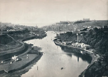 Whitby - Vista Geral da Cidade, 1895