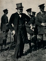 Com Sir Henry Wilson no Reno, 1919, 1945.