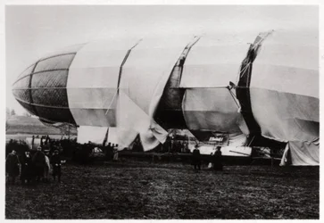 Zeppelin LZ2 após sua destruição, 1906 1933