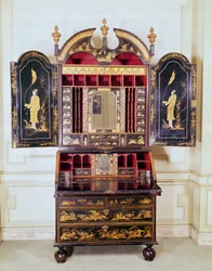 Gabinete de gabinetes, início do século XVIII