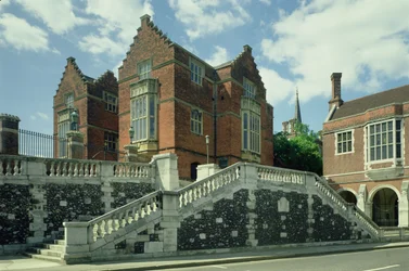 Exterior da escola de Harrow, Middlesex