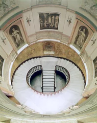 Casa casa, 20 Portman Square, vista da escadaria, construída c.1776 por Robert Adam 1728-92, Londres, Reino Unido fotografia