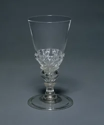Cálice de vidro de chumbo: Facon de Venise, c.1680