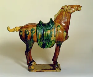 Figura de cerâmica estilo Tang de um cavalo