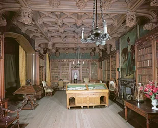 A biblioteca, Abbotsford House, Melrose, reconstruída c.1822