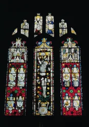 A Crucificação do Lírio (janela inteira) do século XV