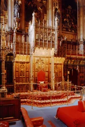 O Trono dos Soberanos na Câmara dos Lordes, Westminster, construído c.1844