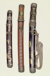 Três Aikichi Tanto (espadas) do período Meiji, final do século XIX