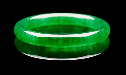 Uma pulseira de jadeíte excepcional